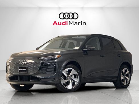 New 2025 Audi Q6 e-tron Premium Plus image 1
