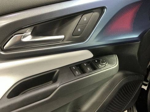 New 2026 Chevrolet Equinox EV LT image 23