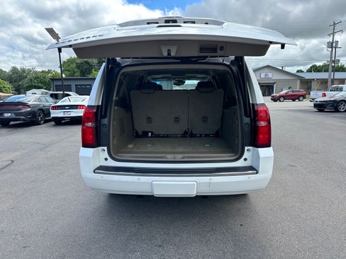 Used 2016 Chevrolet Suburban LTZ AWD/4WD image 12
