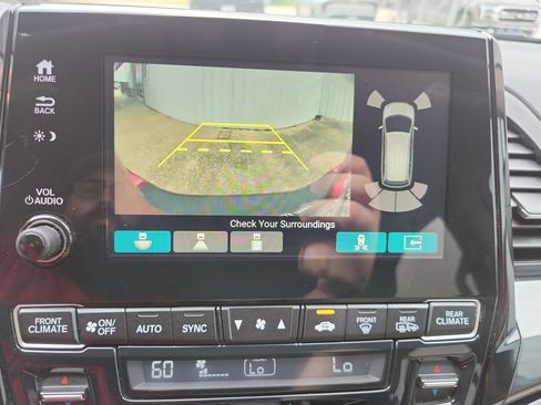 Used 2022 Honda Odyssey Elite image 21