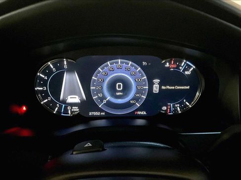 Used 2018 Cadillac Escalade ESV Platinum image 21