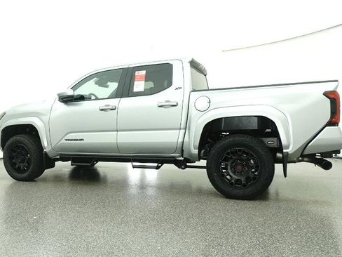 New 2025 Toyota Tacoma SR5 image 82