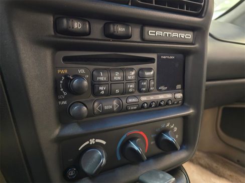 Used 2000 Chevrolet Camaro Z28 image 6