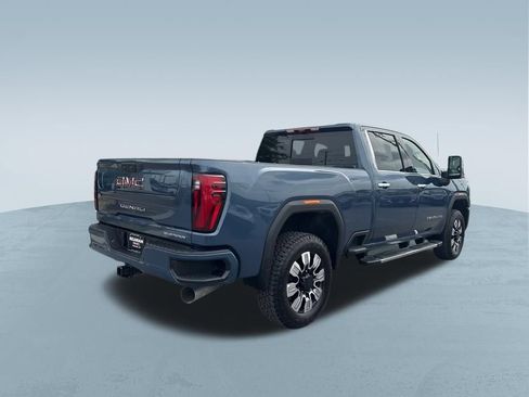 New 2026 GMC Sierra 2500 Denali w/ Denali Reserve Package AWD/4WD image 9
