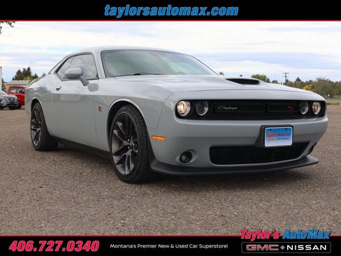 Used 2022 Dodge Challenger R/T Scat Pack image 2