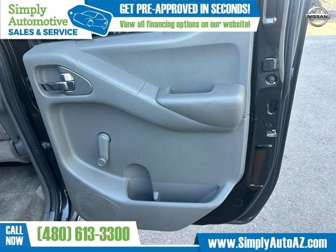 Used 2011 Nissan Frontier S image 22