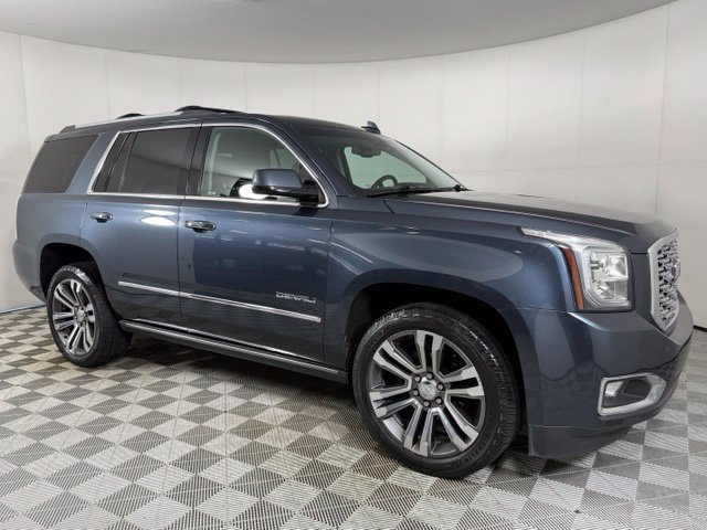 Used 2019 GMC Yukon Denali w/ Denali Ultimate Package AWD/4WD image 10