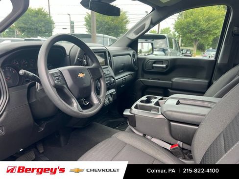 Used 2023 Chevrolet Silverado 1500 Custom AWD/4WD image 10