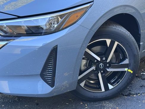 New 2025 Nissan Sentra SV image 30