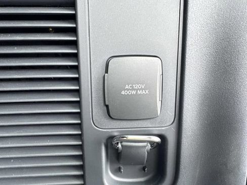 New 2026 Lincoln Navigator L Black Label AWD/4WD image 12