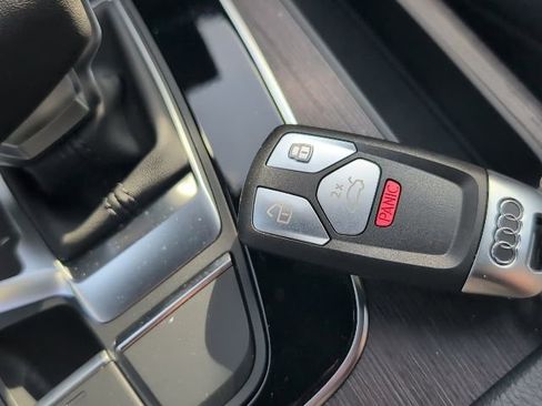 Used 2025 Audi Q5 2.0T Premium Plus w/ Premium Plus Package image 27