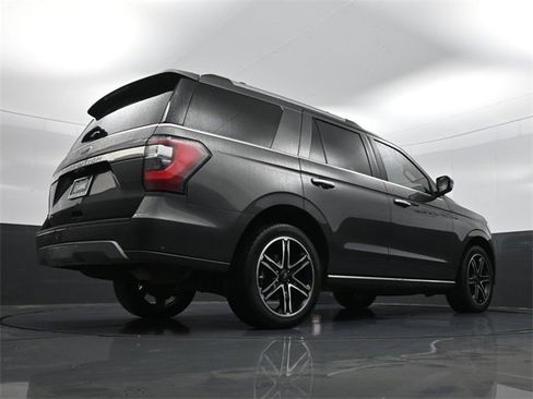 Used 2020 Ford Expedition Limited w/ Special Edition Package image 31