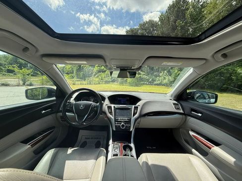 Used 2016 Acura TLX V6 w/ Advance Package FWD image 9