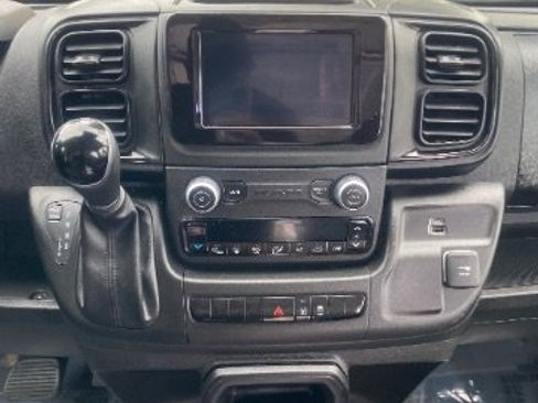 Used 2023 RAM ProMaster 2500 w/ Driver Convenience Group FWD image 16