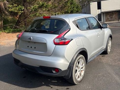 Used 2016 Nissan Juke S image 7