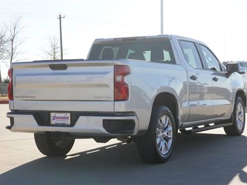 Used 2022 Chevrolet Silverado 1500 Custom image 9