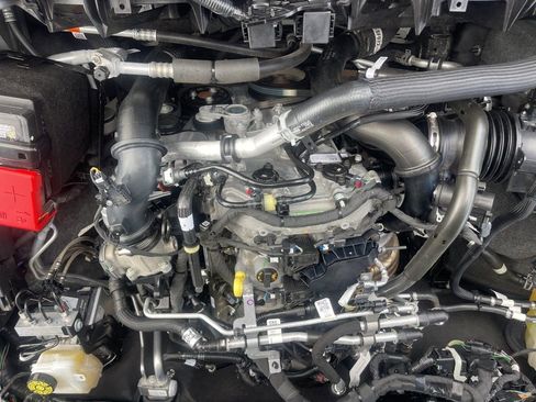 Used 2025 Ford Bronco Big Bend image 31