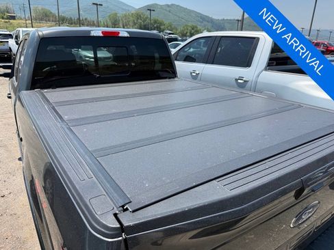Used 2019 Ford F150 Lariat w/ Equipment Group 502A Luxury AWD/4WD image 8