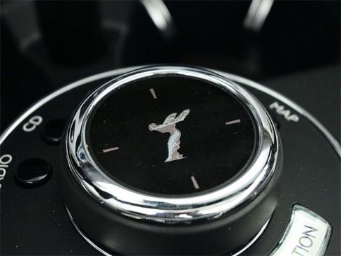 Used 2016 Rolls-Royce Dawn image 33