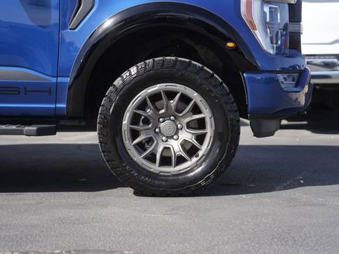 Used 2022 Ford F150 Lariat w/ Equipment Group 502A High image 4