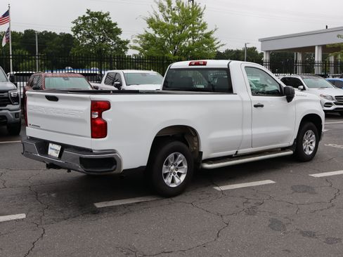 Used 2025 Chevrolet Silverado 1500 W/T RWD image 10