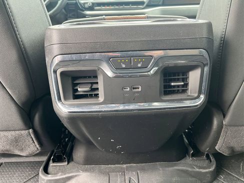 Used 2025 Chevrolet Silverado 1500 High Country image 18