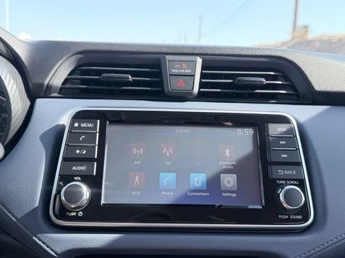 Used 2024 Nissan Versa SV FWD image 14