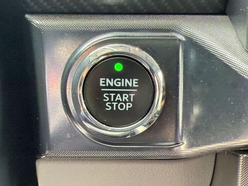 Used 2021 Ford F150 Limited AWD/4WD image 22