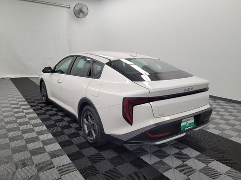 Used 2025 Kia K4 FWD image 5
