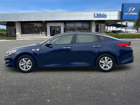 Used 2018 Kia Optima LX image 5