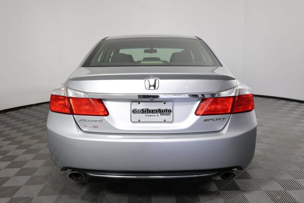 Used 2013 Honda Accord Sport image 3