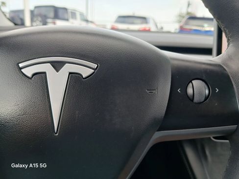 Used 2023 Tesla Model 3 Standard Range RWD image 28