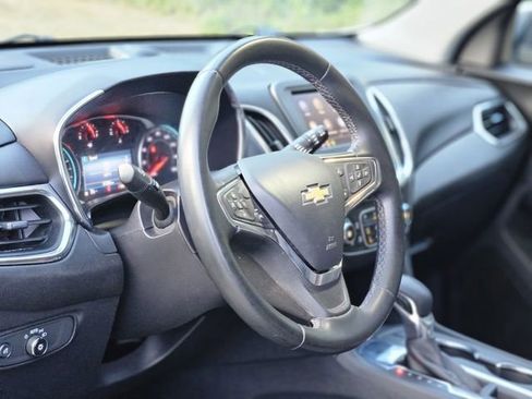 Used 2024 Chevrolet Equinox LT FWD image 12