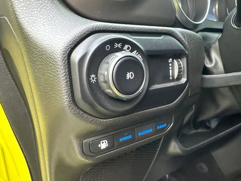 Used 2023 Jeep Wrangler Unlimited Rubicon 4xe w/ Cold Weather Group AWD/4WD image 56
