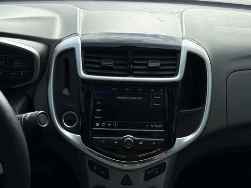 Used 2020 Chevrolet Sonic Premier image 14