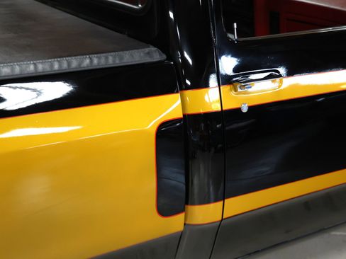 Used 1992 Dodge D/W Truck 150 image 27