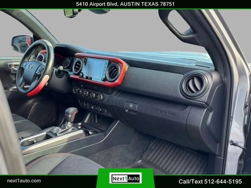Used 2020 Toyota Tacoma 4x4 Double Cab image 28