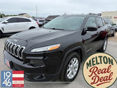 Used 2017 Jeep Cherokee Latitude w/ True North Edition