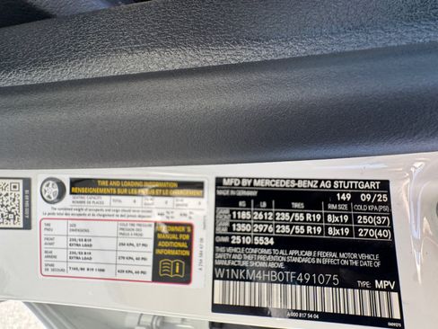 Certified 2026 Mercedes-Benz GLC 300 4MATIC image 36