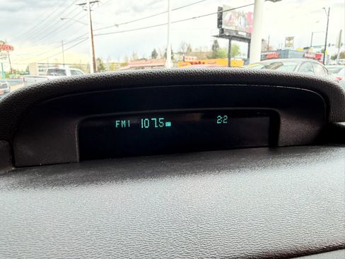 Used 2009 Ford Focus SE image 30