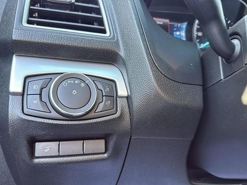 Certified 2017 Ford Explorer XLT w/ Equipment Group 202A image 18