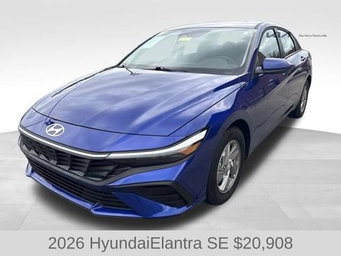 Used 2026 Hyundai Elantra SE FWD image 4