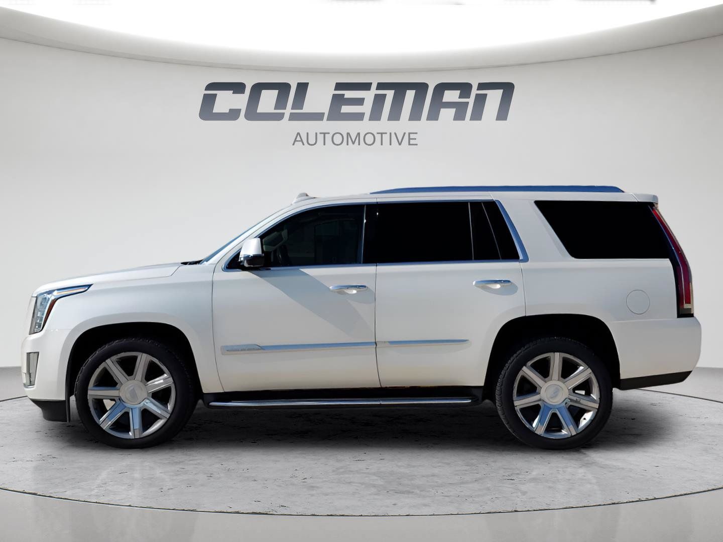 Used 2015 Cadillac Escalade Luxury AWD/4WD image 6
