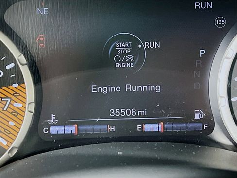 Used 2020 Jeep Renegade Altitude w/ UConnect 8.4 Nav Group image 14