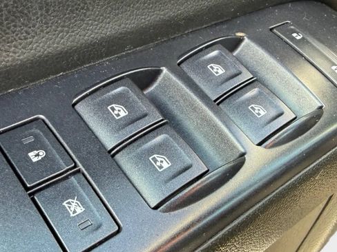 Used 2015 Chevrolet Silverado 1500 W/T AWD/4WD image 11