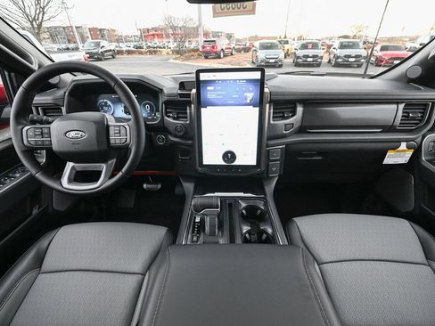 New 2025 Ford F150 Lightning Lariat image 24