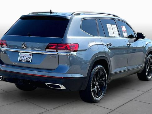 Used 2023 Volkswagen Atlas SE w/ Panoramic Sunroof Package AWD/4WD image 12