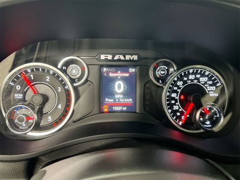 Used 2020 RAM 3500 Big Horn w/ Level 1 Equipment Group image 11