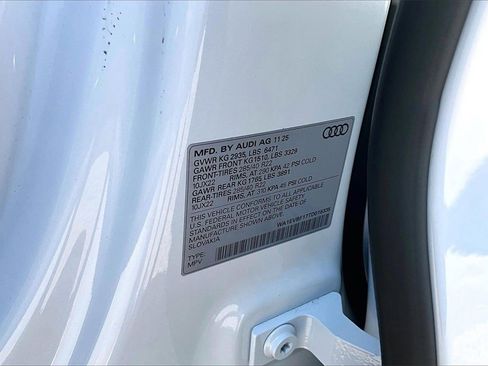 New 2026 Audi Q8 Premium Plus image 30