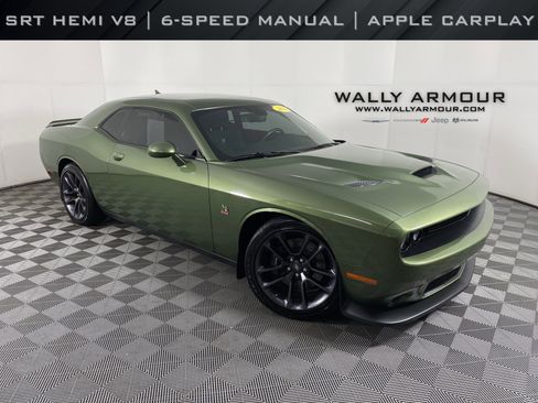 Used 2022 Dodge Challenger R/T Scat Pack image 1